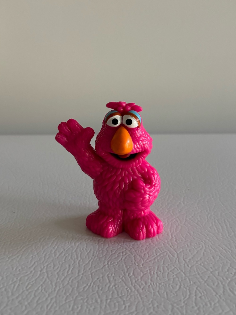 2/20$ 🐮 Hasbro 2010 Sesame Street Telly Monster PVC Figure